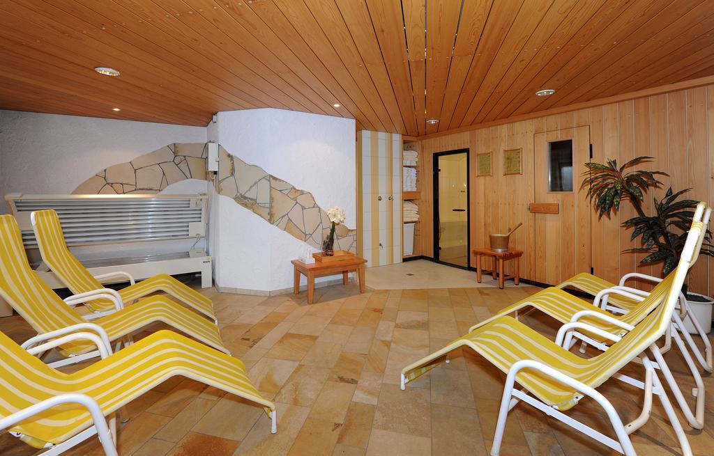 Haus Alpina Hotel Au (Vorarlberg) Luaran gambar