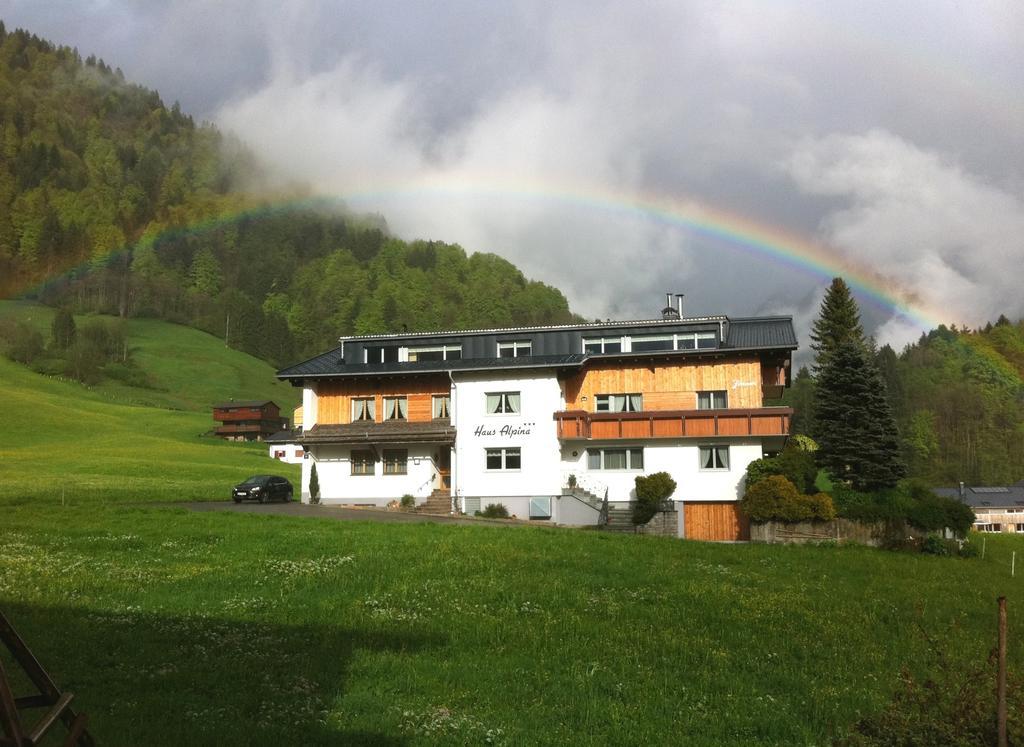 Haus Alpina Hotel Au (Vorarlberg) Luaran gambar